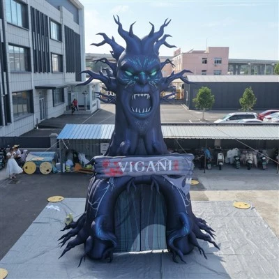 Riesiger aufblasbarer Halloween-Gruselbaum-Eingangstunnel