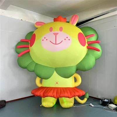 Hübsches aufblasbares Maskottchen des Cartoon-Königs der Löwen